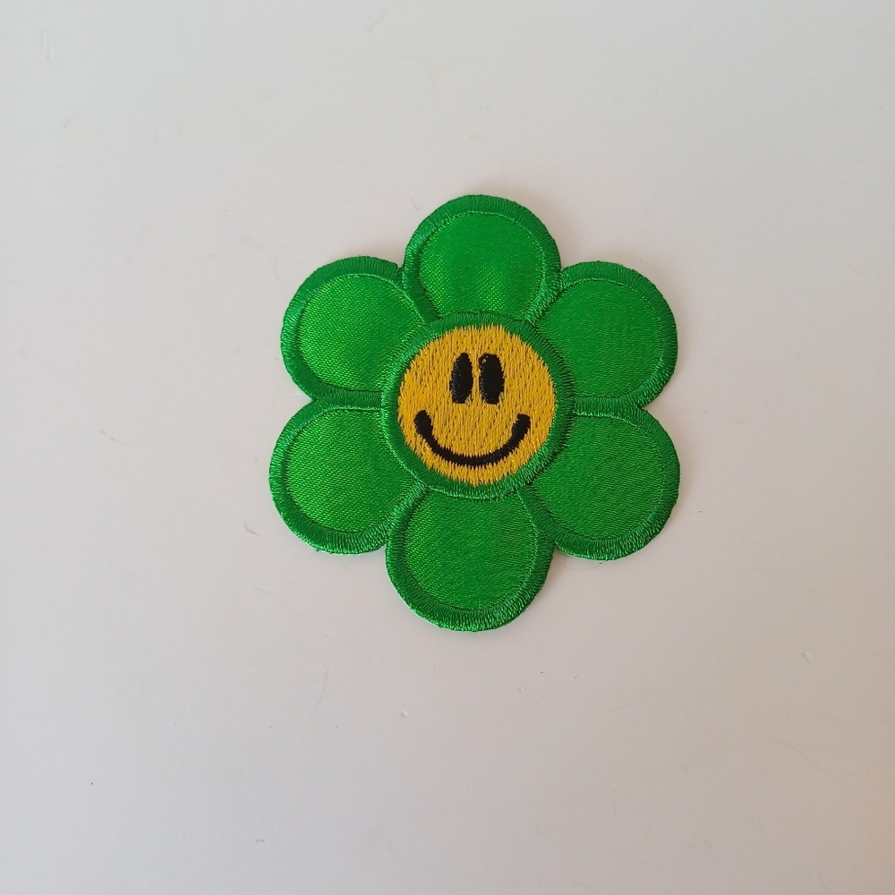 Daisy Patch 2 1/4"